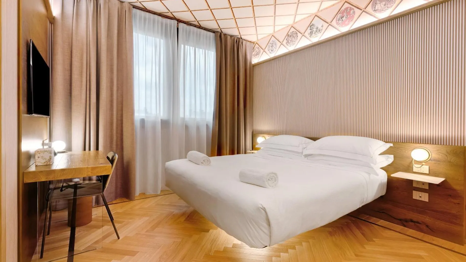 **** Hotel Qc Room Milano Porta Romana Italy