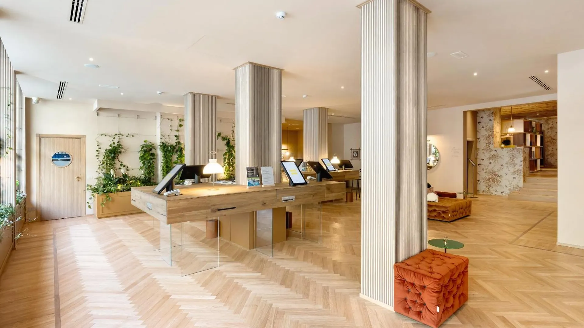Qc Room Milano Porta Romana 4*, Milan Italy